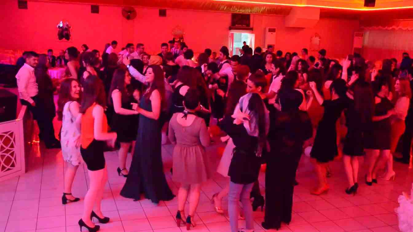 İdeal'de Mezuniyet Gecesi