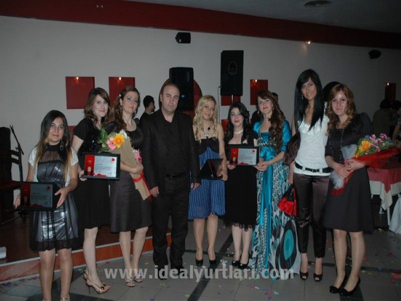 2009-2010 İdeal Mezuniyet Balosu