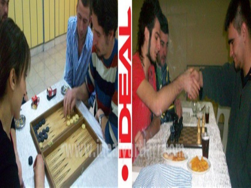 2008-2009 Konya Yurtlamızın Tavla ve Santraç Turnuvası Şampiyonları...