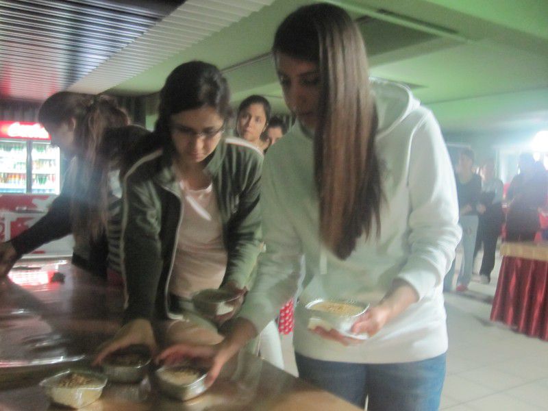 Geleneksel Tatlılar Aşure İkramı