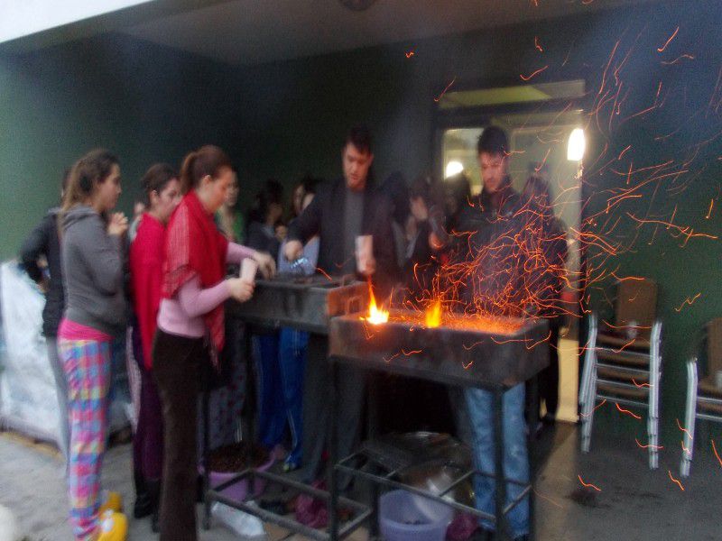 Mangalda Çıtır Çıtır Kestane İkramı