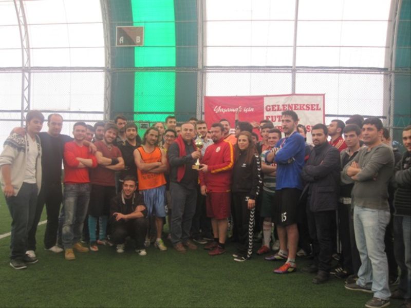 Geleneksel Futbol Turnuvalarımız