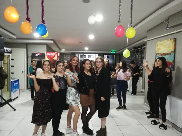 İdeal Yurtlarında Moral Gecesi