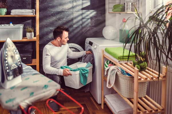 Üniversite Bize Ne Sunar?