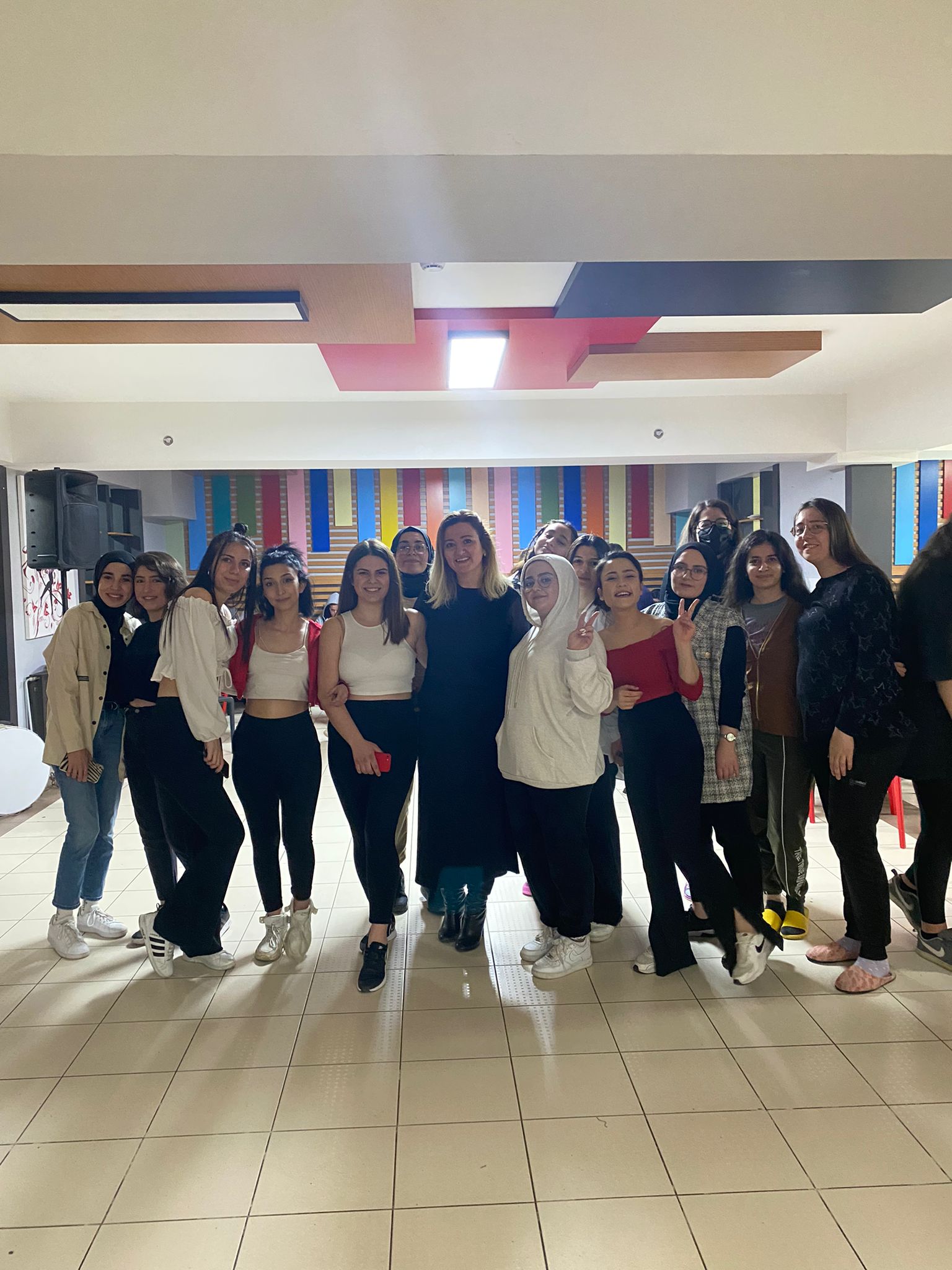 İDEAL GELENEĞİ KALDIĞI YERDEN DEVAM EDİYOR