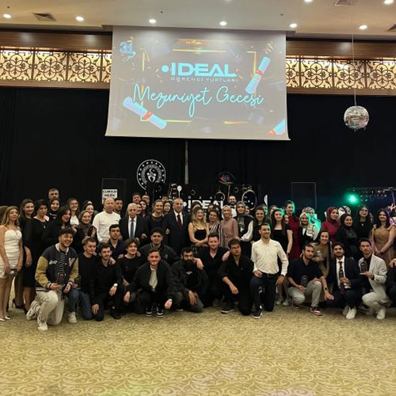 İdeal Öğrencileri Geleneksel Mezuniyet Balosunda Buluştu