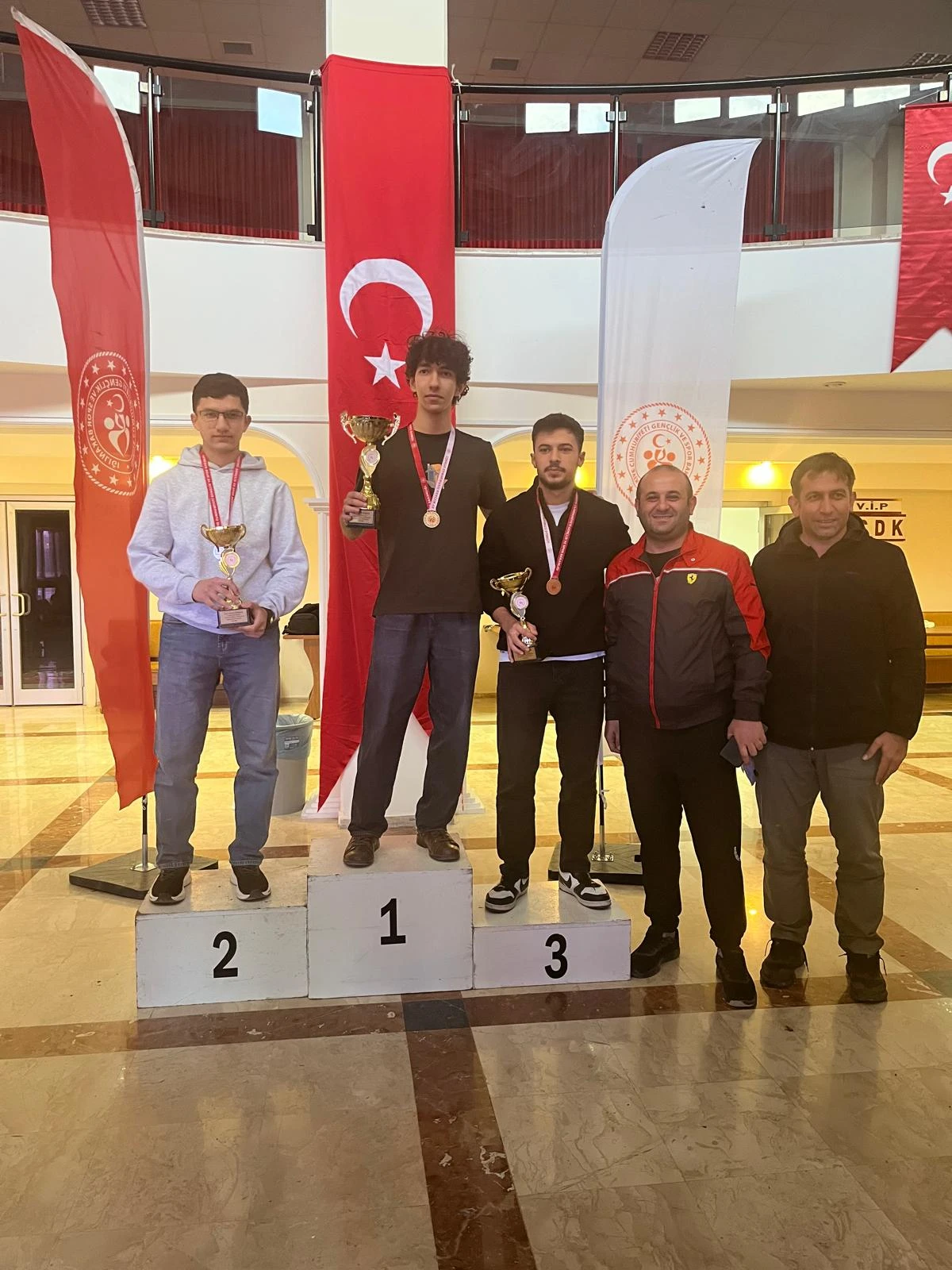 Konya İdeal Öğrenci Yurtları yine zirvede! Şampiyonlar kürsüde