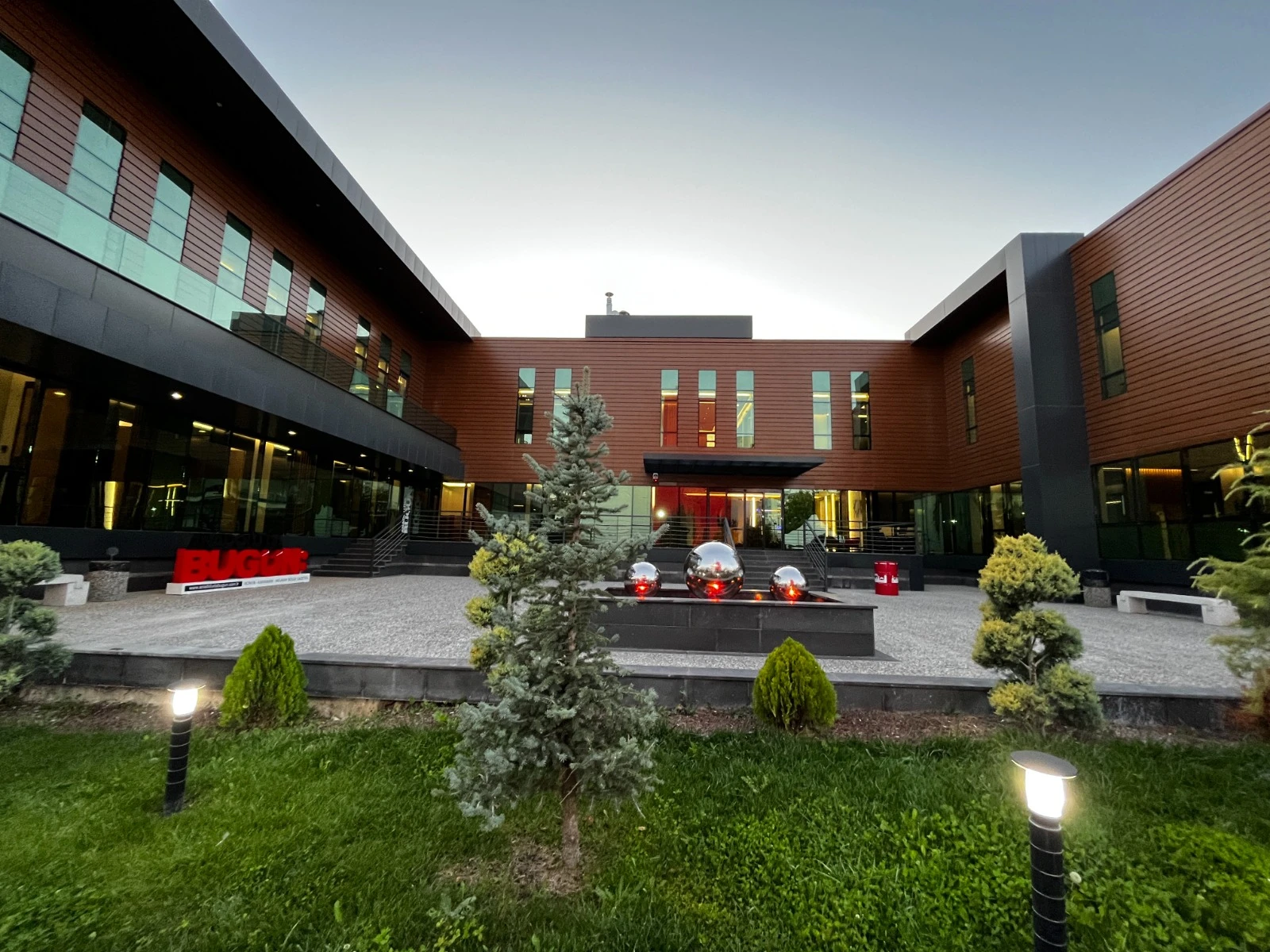 Özel İdeal Öğrenci Yurtları