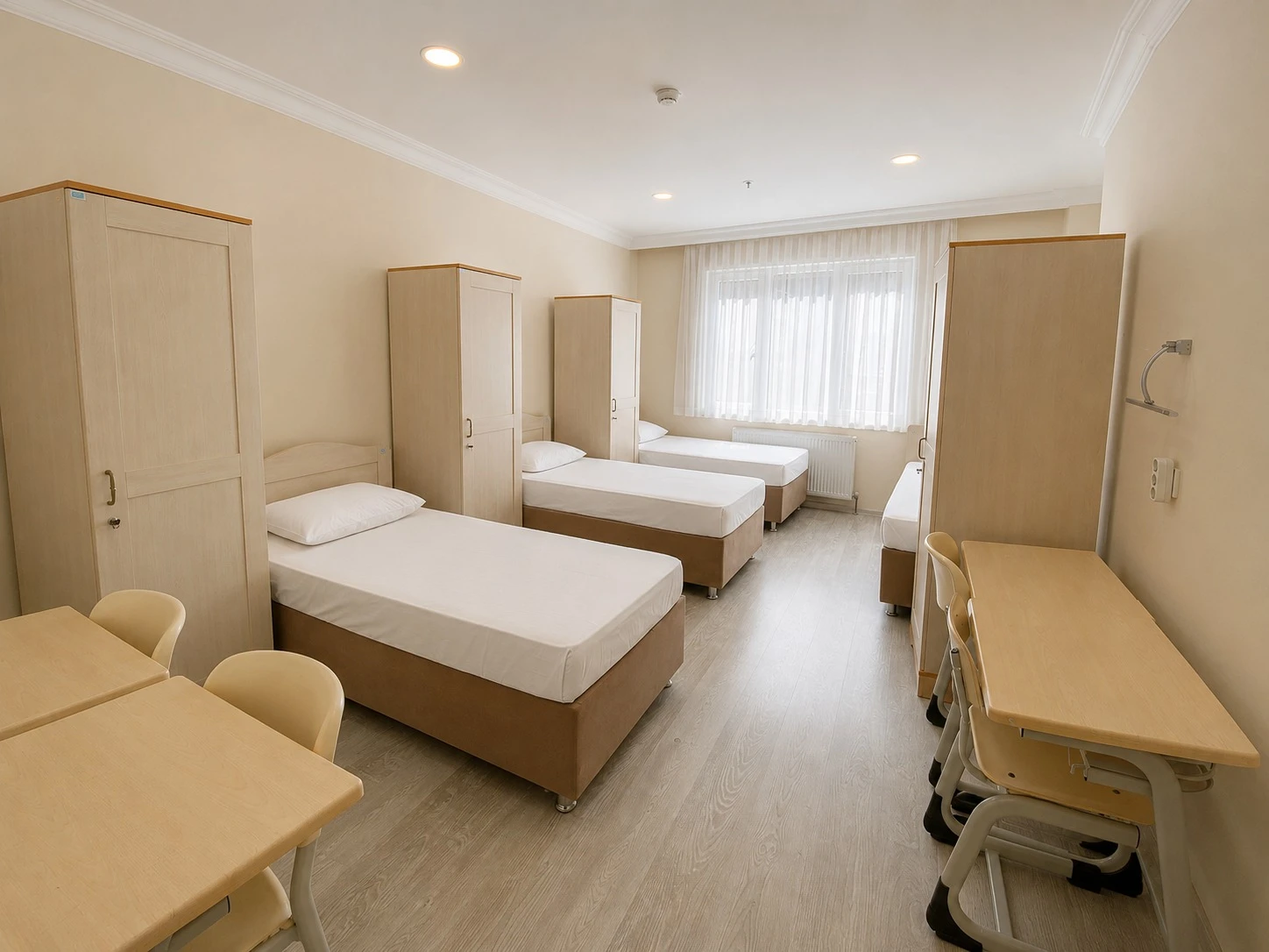 İstanbul Kağıthane Kız Öğrenci Yurdu 18. Şube 4 Kişilik Oda