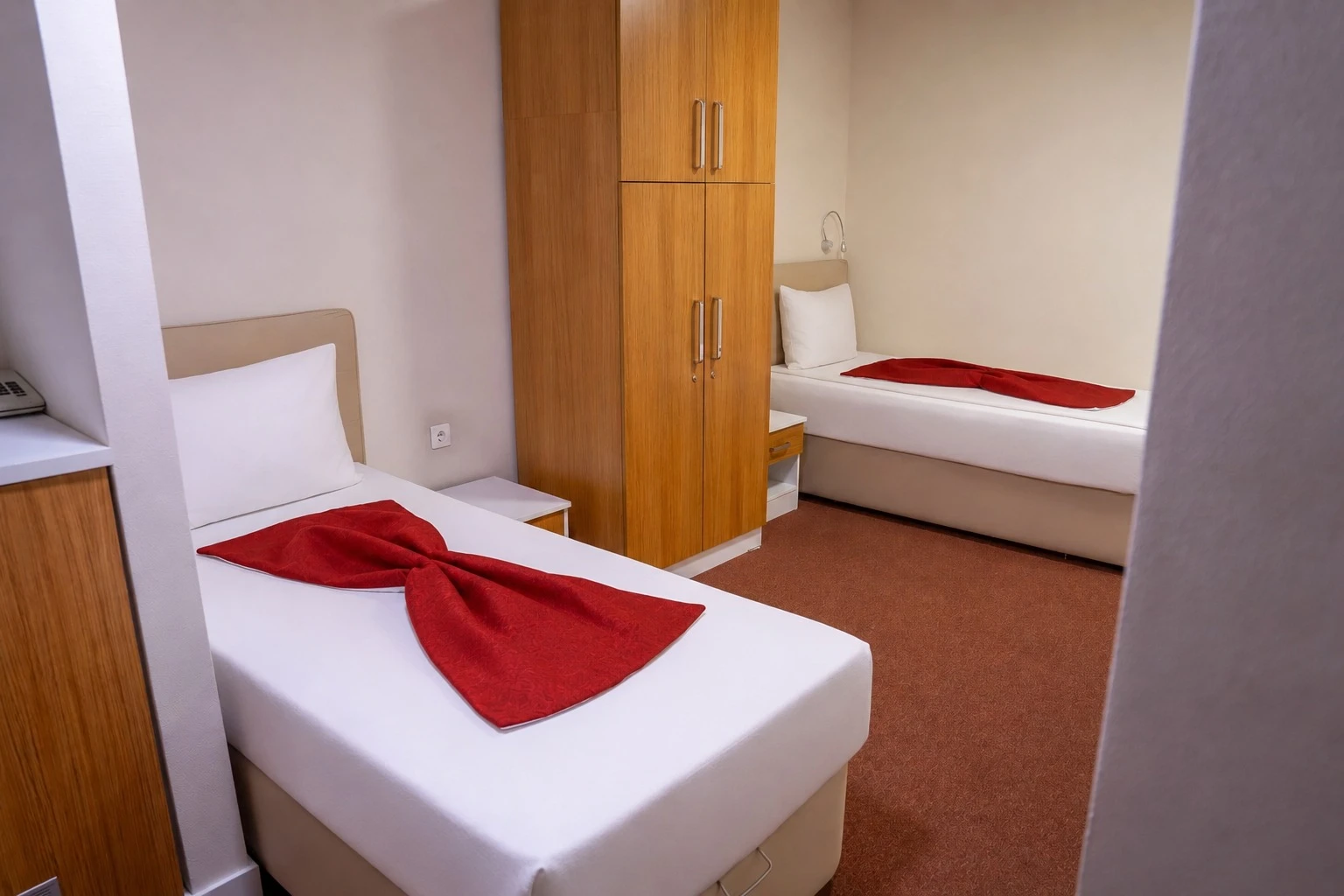Ankara Kız Ögrenci Yurdu 21. Şube 2 KİŞİLİK ODA